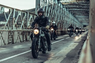 Dummy Image With Link to Itself